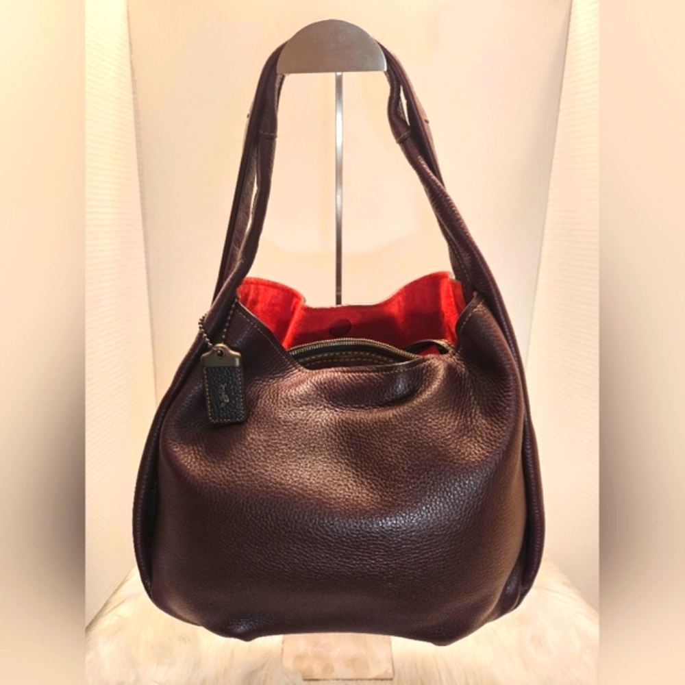 1941 ⭐️ Coach Bandit Hobo In Oxblood/Black Pebbled Leather (Style # 87363)
